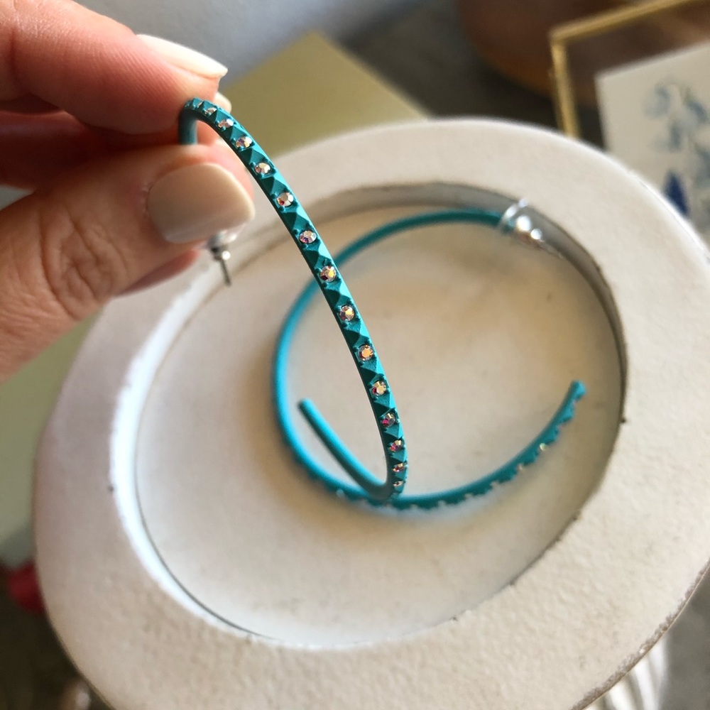 Kendra Scott hoops